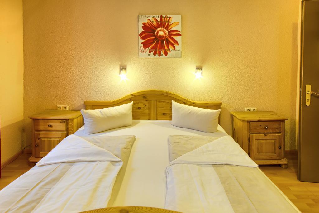 Hotel Sonne Staufen im Breisgau Eksteriør billede