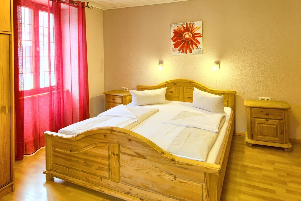 Hotel Sonne Staufen im Breisgau Eksteriør billede